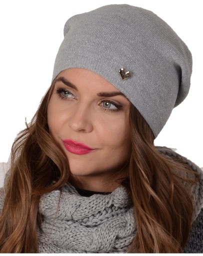 Modna damska CZAPKA z nicią Silver KOLORY v2