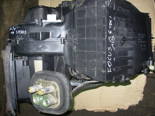 ОБІГРІВАЧ ПОВІТРОДУВКА ЄВРОПА AC FORD FOCUS LIFT 08