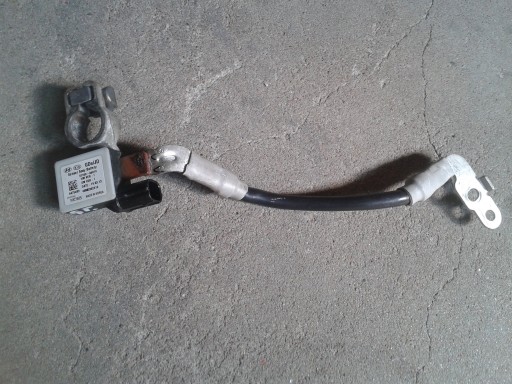 37180A6010 37180A6010 - KIA CEED II LIFT 2015r Клема мінусова 37180-A6010