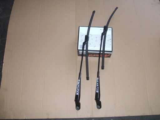 SKODA ROOMSTER FABIA II ЩІТКА СКЛООЧИСНИКА