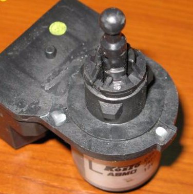 3750011673 - Двигун лампи Cadillac SRX 11-Н. модель