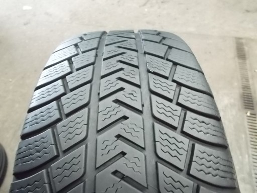 2x MICHELIN Latitude Alpin 235/55R18 5.7mm 2016