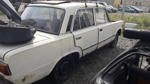 FIAT 125P ЧЕТВЕРТЬ КРЫШИ