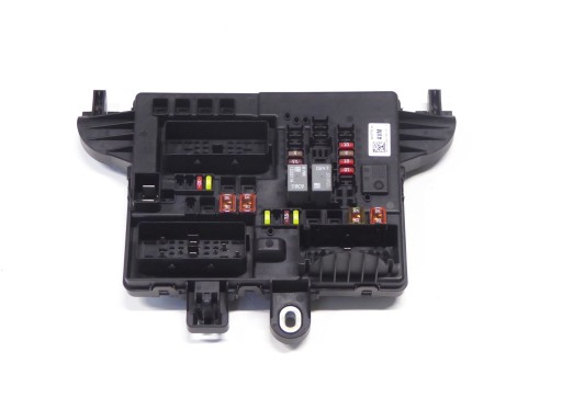 Unité commande confort 22737770 03 AVM OPEL INSIGNIA LIFT