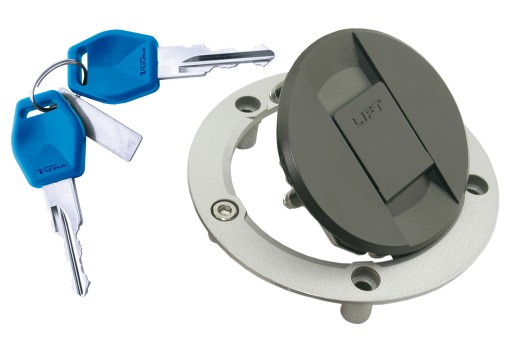 M10861 - КРИШКА ПАЛИВНОГО БАКА SUZUKI GSX GSF 650 1200 1250 BANDIT