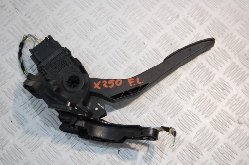 accelerator pedal JAGUAR XF X250 LIFT 9X23-9F832-AB