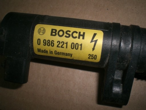 coil RENAULT 1.4 1.6 1.8 2.0 0986221001 za 4szt