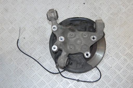 swing left rear part CLA W117