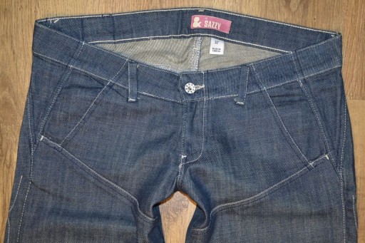 Zdjęcie oferty: H&M JEANS /SAZZY FIT/ -32"-