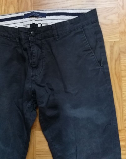 Zdjęcie oferty: spodnie ZARA Man Basic , roz. 32 , BDB