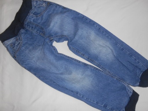 Zdjęcie oferty: GEORGE EXTRA SPODNIE JEANS PUMPY 122-128