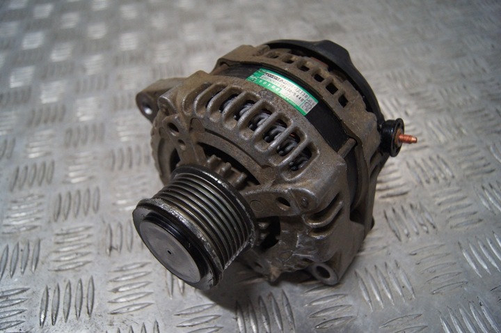 ELECTRIC GENERATOR 27060-30130 TOYOTA LAND CRUISER 150 3.0 photo 2 - milautoparts-fr.ukrlive.com