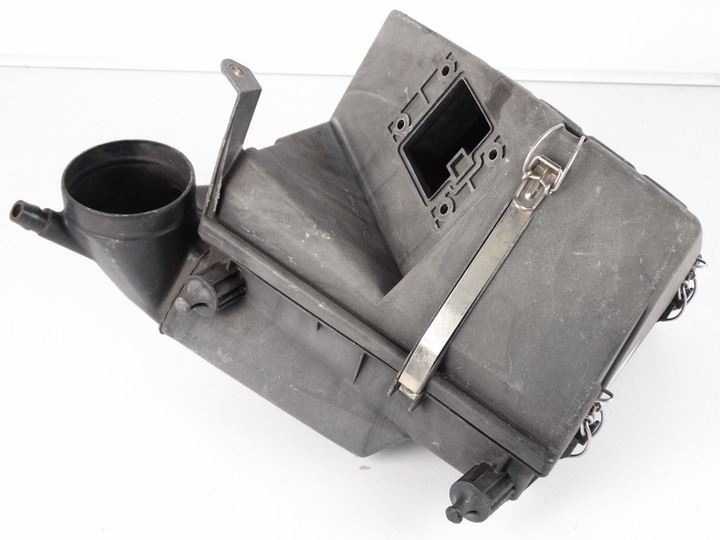 MERCEDES W140 3.5 TD CASING FILTER AIR photo 1 - milautoparts-fr.ukrlive.com