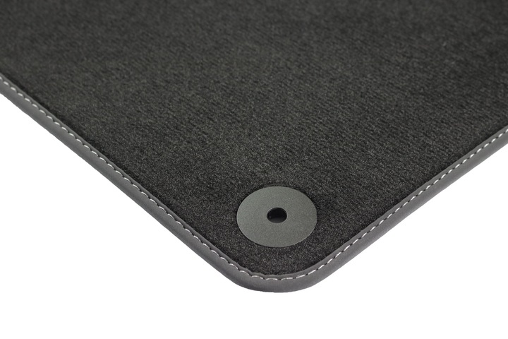 TAPIS POUR VW GOLF V 2003-2008 PREMIUM CARMAT photo 5 - milautoparts-fr.ukrlive.com