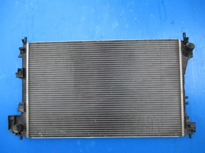 RADIATOR OPEL VECTRA C SIGNUM SAAB 9-3 - 2.0 DTI photo 1 - milautoparts-fr.ukrlive.com