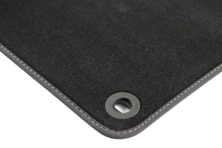 TAPIS POUR VW GOLF V 2003-2008 EXCELLENCE CARMAT photo 4 - milautoparts-fr.ukrlive.com