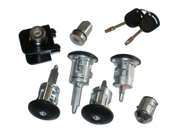 LOCKS LININGS IGNITION LOCK FORD TRANSIT MK6 VI TRANZIT photo 1 - milautoparts-fr.ukrlive.com