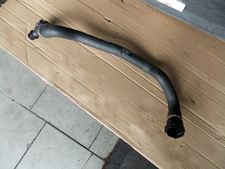 BMW 2 F45 2.0D TUBE JUNCTION PIPE WATER RADIATOR photo 1 - milautoparts-fr.ukrlive.com