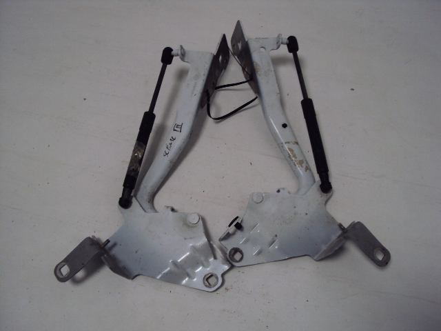 HINGES HOOD RENAULT SCENIC III photo 2 - milautoparts-fr.ukrlive.com