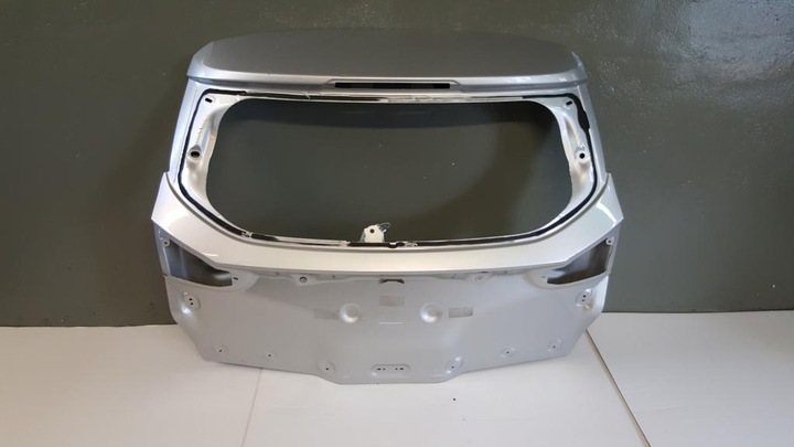 FORD FOCUS MK3 COUVERCLE DE COFFRE ARRIÈRE UNIVERSEL 2010-2018R photo 1 - milautoparts-fr.ukrlive.com