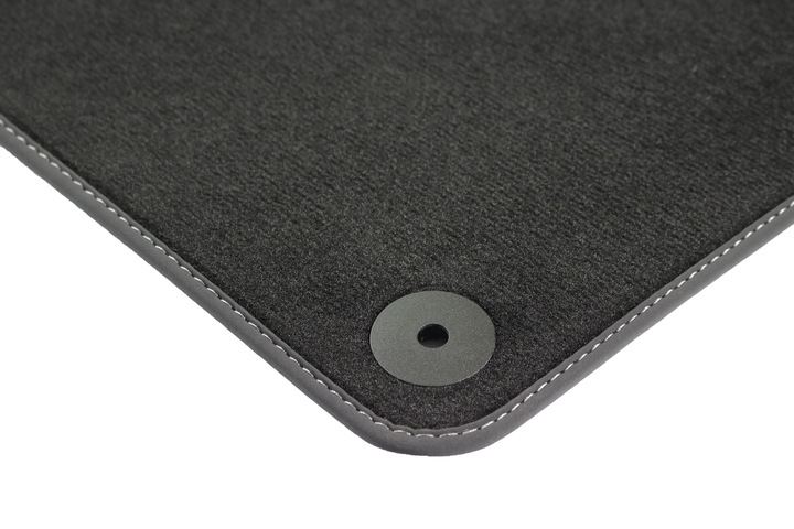 AUDI A4 B7 8F 2004-2008 MATS LOGO CARMAT photo 4 - milautoparts-fr.ukrlive.com