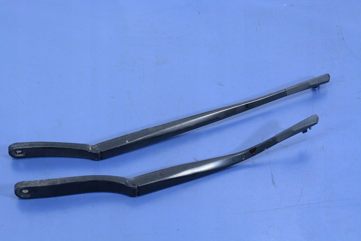 BMW 7 F01 F02 F04 ARMS WIPER BLADES 7182459 EUROPE photo 1 - milautoparts-fr.ukrlive.com