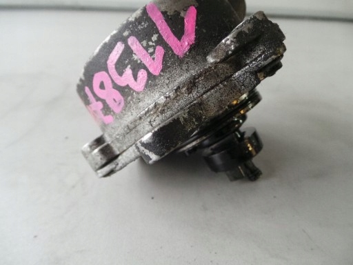 MERCEDES VITO 638 97-03R. 2.2 DCI PUMP VACUUM photo 3 - milautoparts-fr.ukrlive.com