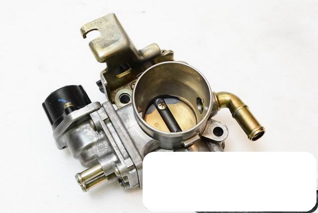 THROTTLE SUBARU E9T09171 4722 photo 3 - milautoparts-fr.ukrlive.com