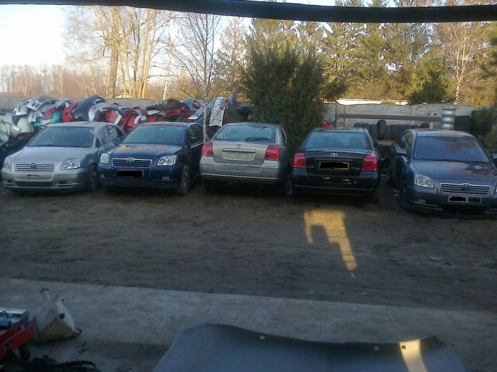 TURBO 2,2 2,0 D4D TOYOTA VERSO RAV4 AURIS AVENSIS