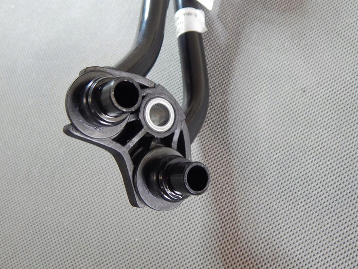 AUDI Q5 SQ5 II JUNCTION PIPE WATER 8W0317801 photo 3 - milautoparts-fr.ukrlive.com