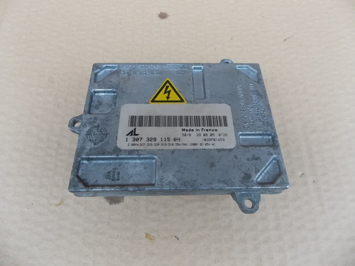 AUDI A3 8P 04-08 IGNITION UNIT XENON 1307329115 photo 2 - milautoparts-fr.ukrlive.com