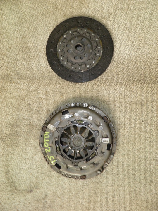 T5 FACELIFT TRANSPORTER 2.0TDI CLUTCH DISC СLUTCH BEARING photo 1 - milautoparts-fr.ukrlive.com