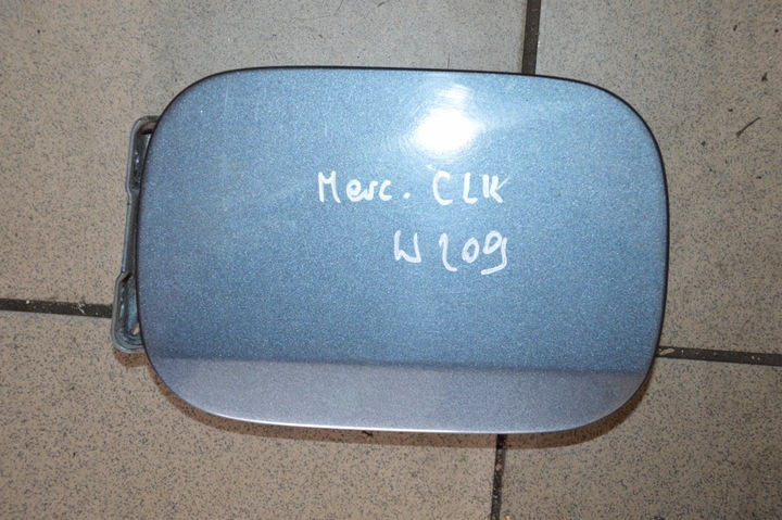 MERCEDES W209 COVER FILLING FUEL 357 photo 1 - milautoparts-fr.ukrlive.com