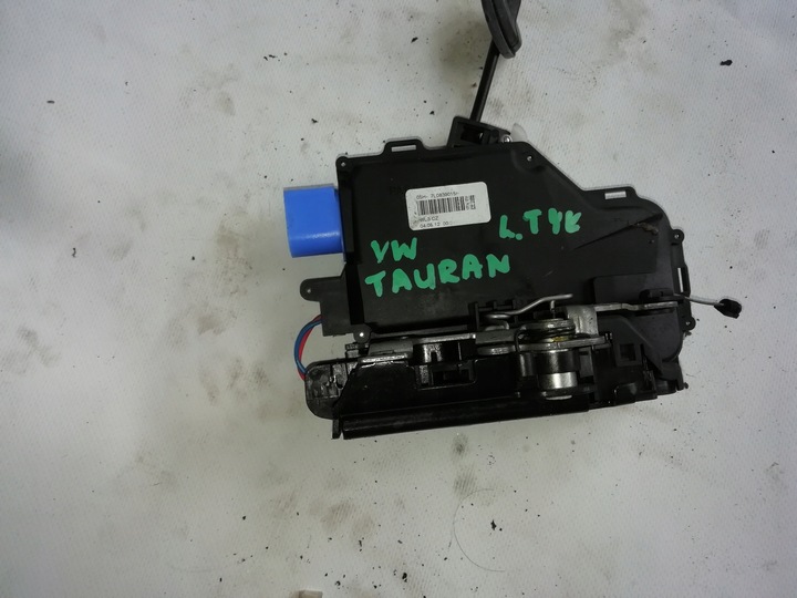 VW TOURAN LOCK DOOR LEFT REAR 7L0839015H CZ-WA photo 1 - milautoparts-fr.ukrlive.com