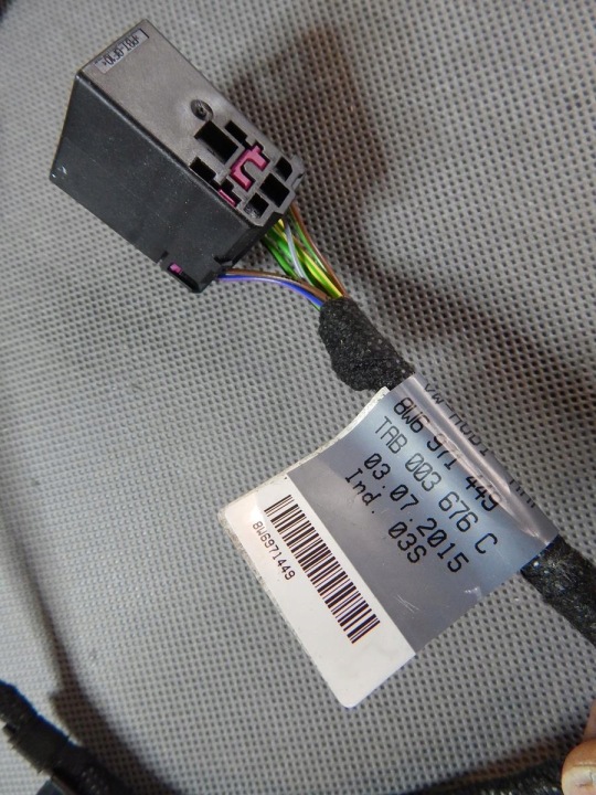 AUDI S5 F5 TRANSPORTEUR COURROIE DROIT 8W6857760
