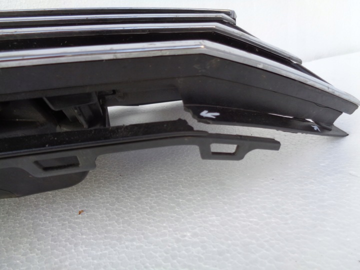 VW PASSAT B8 GTE 3G GRILLE CALANDRE 3G0853653B