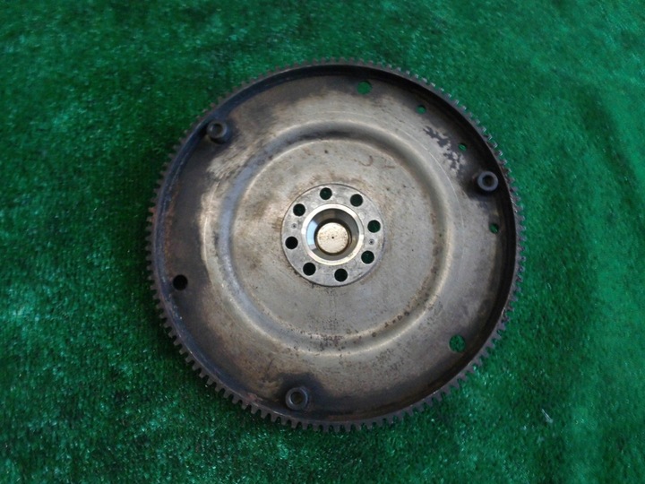 ROUE VOLANT 06H105323H AUDI A4 B8 A5 8T 1.8TFSI photo 2 - milautoparts-fr.ukrlive.com