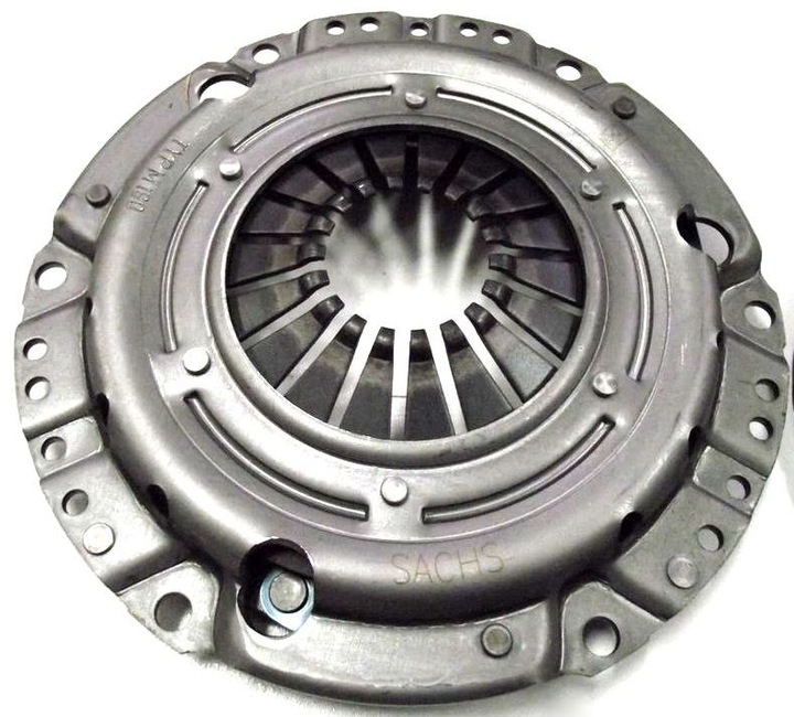 CLUTCH COMPLETE UNITS SKODA FABIA 1.4MPI 047141025F CHORZOW photo 2 - milautoparts-fr.ukrlive.com