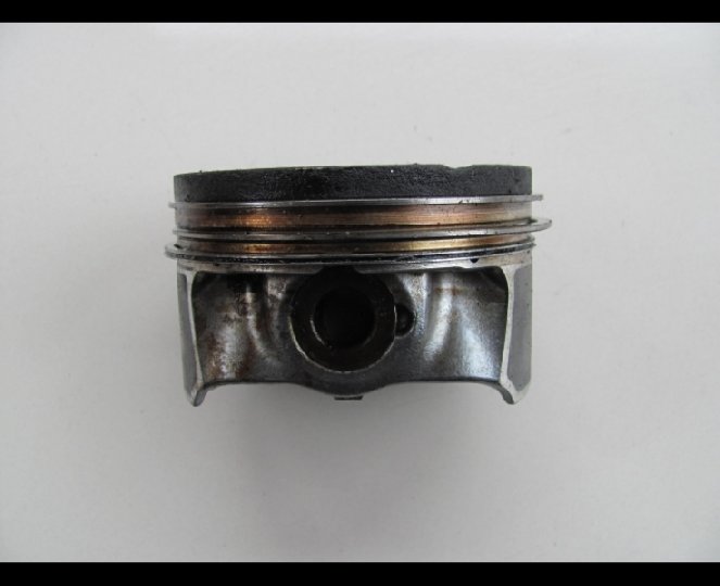 Поршень 082243ri audi vw skoda 2. 0tfsi ccz, Цена