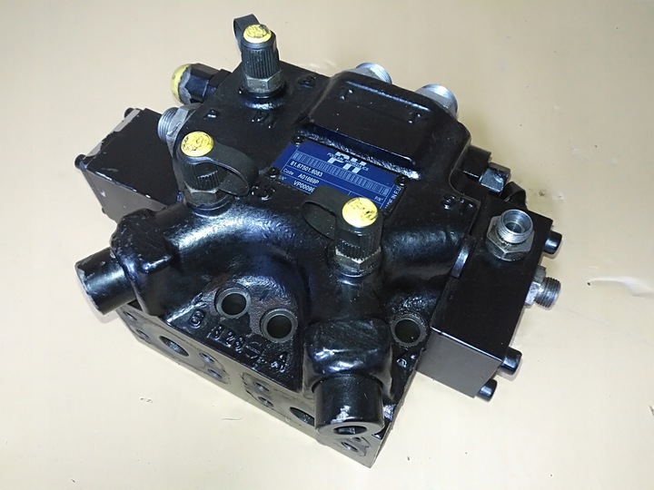 Man hydrodrive распределитель насос 81675016083, Цена