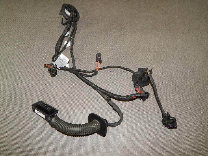 Audi a4 b8 проводка двери pt 8k0971688ag, Цена