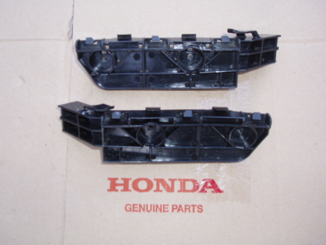 Кронштейн на крыло переднее правое honda crv iii 2007-2012 год, Цена