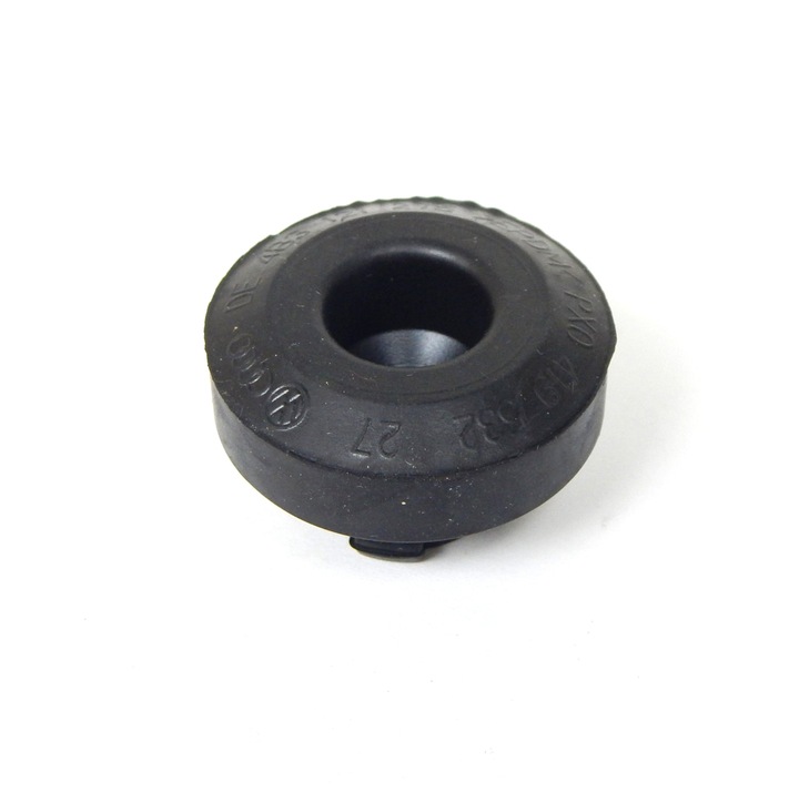 Кронштейн радиатора seat exeo 09-14, Цена
