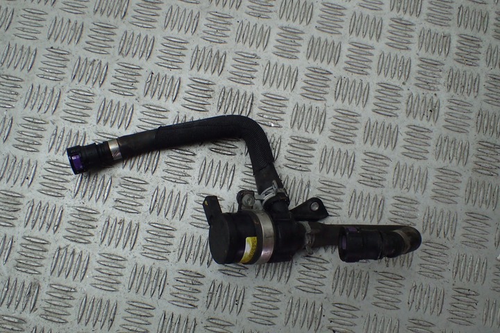 фото №1, Porsche 991 911 дополнительный насос воды 7l0965561l