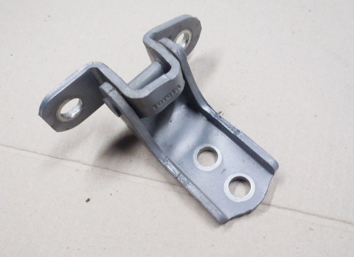 фото №1, Yaris rav4 lexus prius land cruiser петля дверь