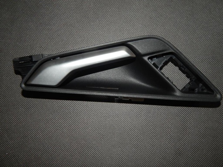 фото №1, Audi tt 8s ручка внутрішня права 8s0837020a