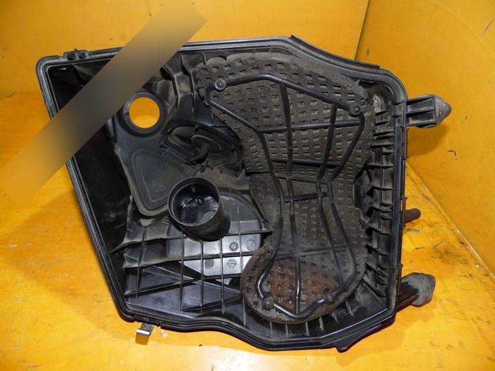 фото №6, Корпус фильтра воздуха a6 c6 3.0 tdi 059133835e