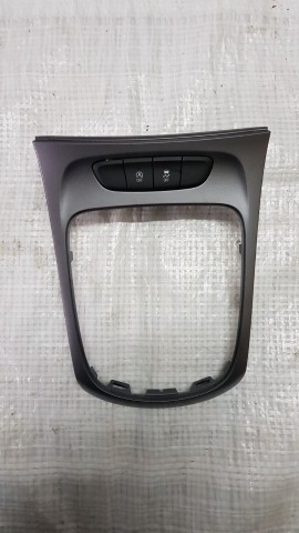 фото №1, Opel astra k v рамка середня тунелю