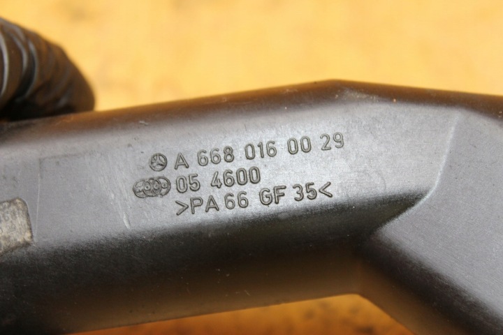фото №7, Заливная горловина масла mercedes w168 1.7 cdi a6680160029