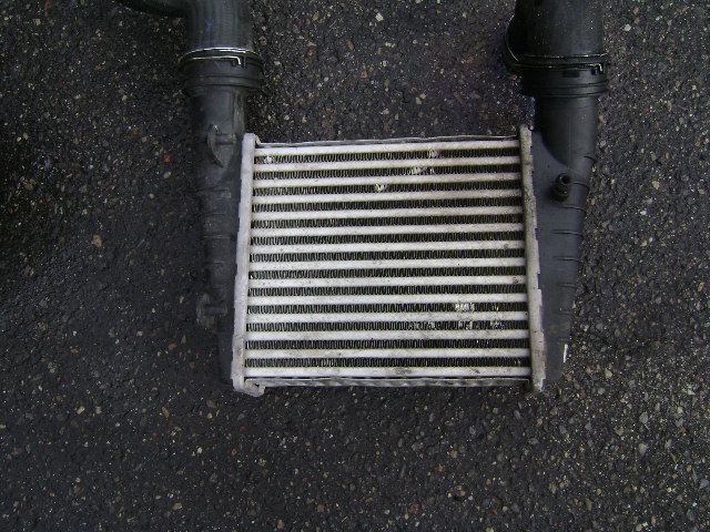 фото №1, Audi a6 c5 2.7 - інтеркулер 078145806p